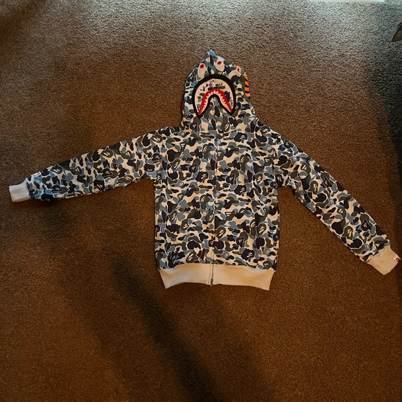 bape hoodie